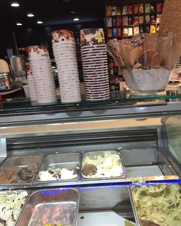 Gelato e Caffe